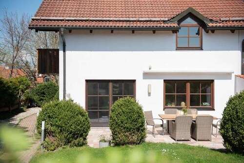 Foto - Haus zum Kaufen in Holzkirchen 1.180.000,00 € 128 m²