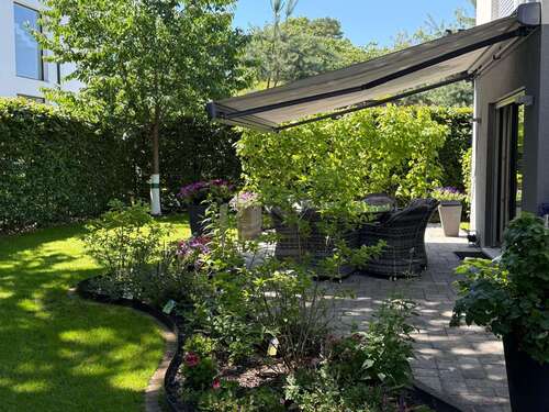 Foto - Haus zum Kaufen in Groß Glienicke 1.250.000,00 € 249 m²