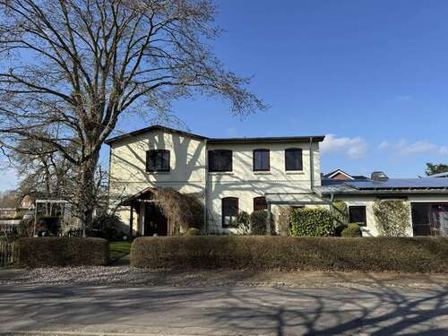 Foto - Haus zum Kaufen in Niesgrau 695.000,00 € 338 m²