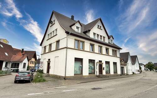 Foto - Haus zum Kaufen in Rheinmünster Schwarzach 449.000,00 € 519 m²