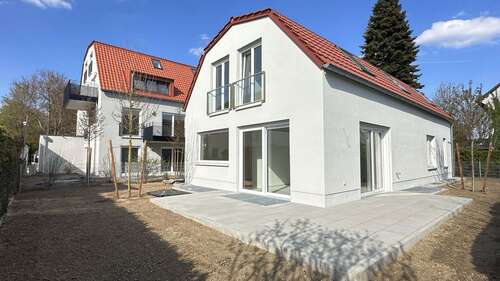 Foto - Haus zum Kaufen in München 1.645.000,00 € 207.7 m²