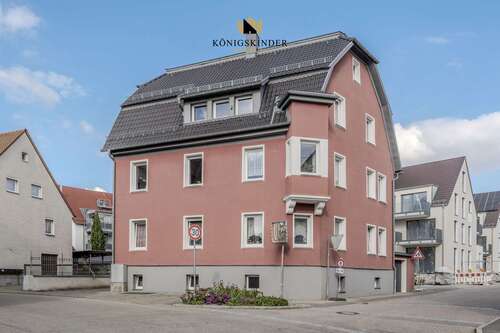 Foto - Haus zum Kaufen in Leonberg-Eltingen 980.000,00 € 298 m²