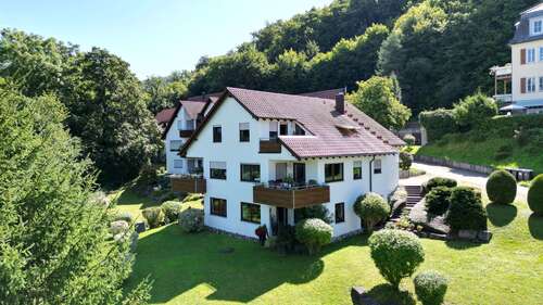 Foto - Haus zum Kaufen in Bad Urach 968.000,00 € 275.46 m²