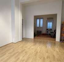 Büro in Freiburg im Breisgau 674,26 € 30.3 m²