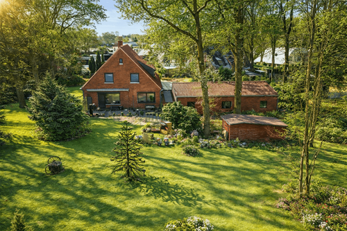 Foto - Haus zum Kaufen in Lilienthal 739.999,00 € 264.05 m²