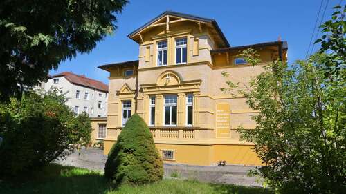 Foto - Haus zum Kaufen in Teutschenthal (Bahnhof) 320.000,00 € 275 m²