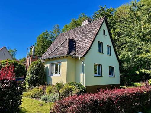 Foto - Haus zum Kaufen in Meinhard- Frieda 165.000,00 € 110 m²
