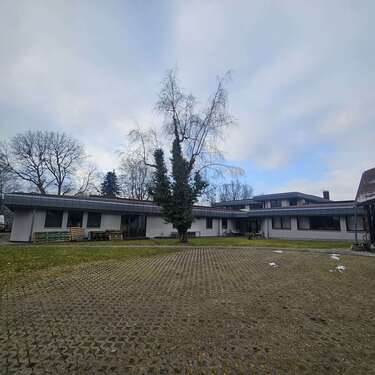 Foto - Büro in Weingarten 2.600.000,00 € 1490 m²
