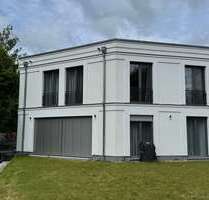 Haus zum Kaufen in Schildow 2.100.000,00 € 350 m²