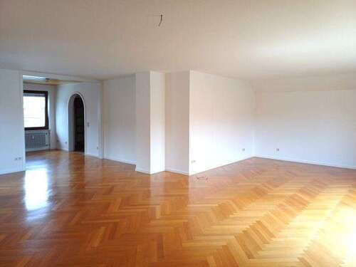 Foto - Wohnung zum Mieten in Filderstadt 1.490,00 € 148 m²
