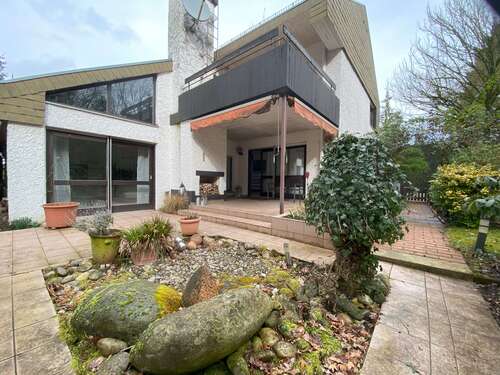 Foto - Haus zum Kaufen in Limeshain Rommelhausen 559.000,00 € 137 m²