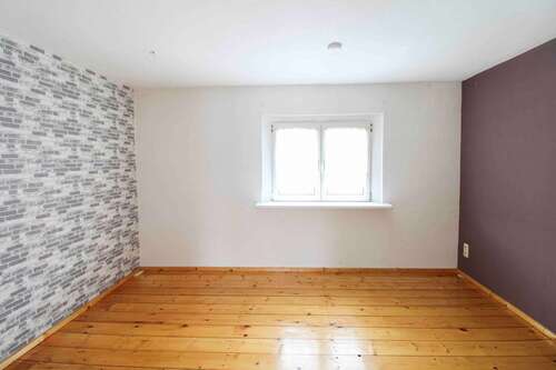Foto - Haus zum Kaufen in Zwickau 76.000,00 € 80.17 m²