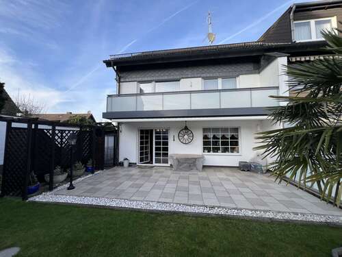 Foto - Haus zum Kaufen in Burscheid 539.000,00 € 175 m²