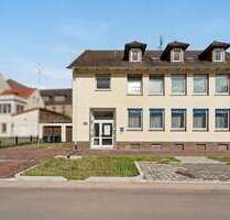 Haus zum Kaufen in Celle 449.000,00 € 253 m²