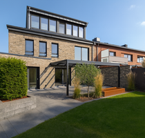 Haus zum Kaufen in Neuss 1.295.000,00 € 287 m²