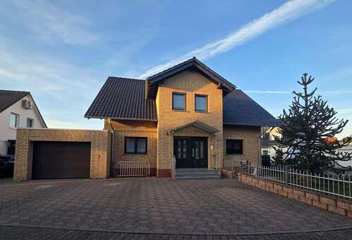 Foto - Haus zum Kaufen in Gensingen 820.000,00 € 275 m²