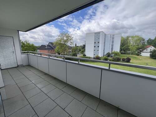 Foto - Wohnung zum Mieten in Langenfeld 790,00 € 94 m²