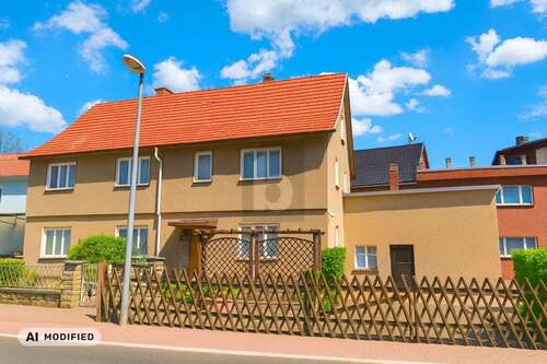 Foto - Haus zum Kaufen in Floh-Seligenthal 89.000,00 € 100 m²