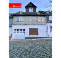 Haus zum Kaufen in Weilburg 192.000,00 € 150 m²