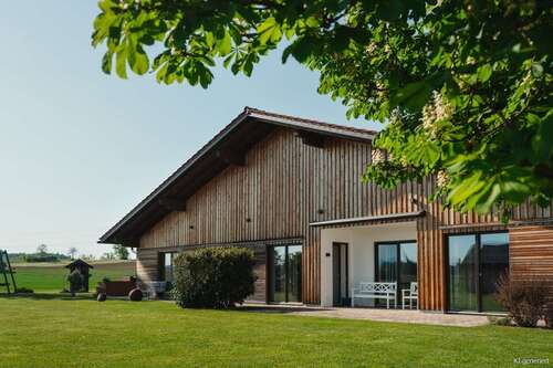 Foto - Haus zum Kaufen in Tittmoning 3.395.000,00 € 360 m²