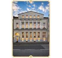 Haus zum Kaufen in Mönchengladbach 1.350.000,00 € 550 m²