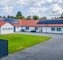 Haus zum Kaufen in Hohen Neuendorf 2.765.000,00 € 865 m²