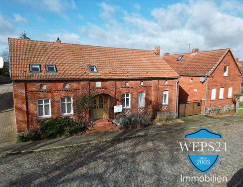 Foto - Haus zum Kaufen in Stendal 199.000,00 € 254 m²