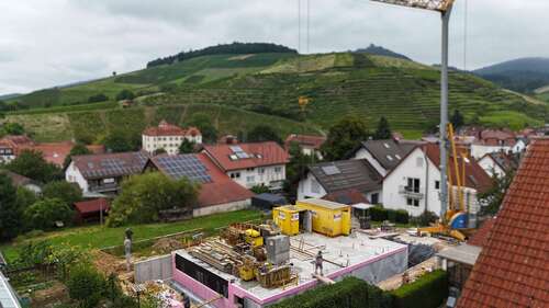 Foto - Haus zum Kaufen in Baden-Baden Neuweier 890.000,00 € 198 m²