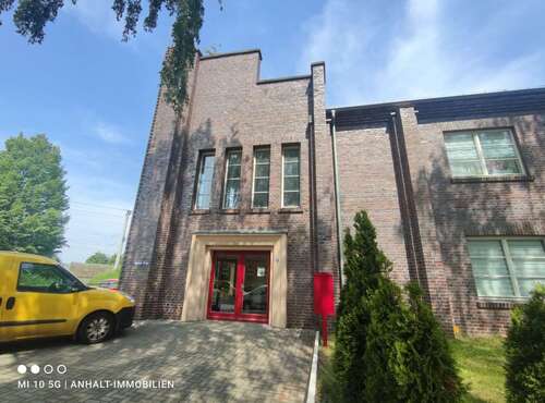 Foto - Wohnung zum Mieten in Bitterfeld 255,00 € 30 m²