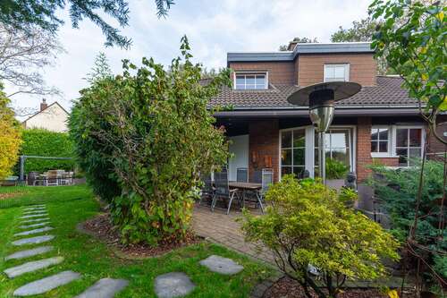 Foto - Haus zum Kaufen in Köln 849.000,00 € 208 m²