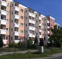Wohnung zum Mieten in Rostock 186,00 € 27.25 m²