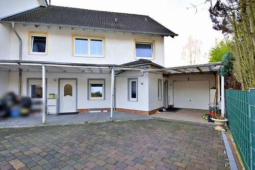 Foto - Haus zum Kaufen in Lohmar 679.000,00 € 190 m²