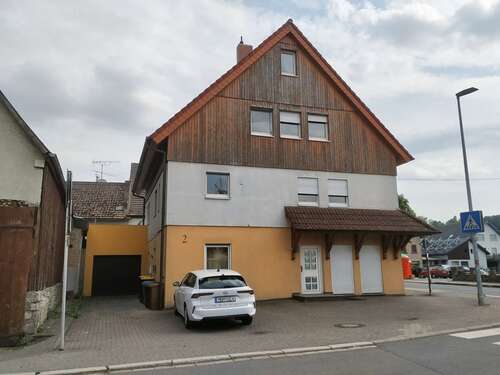 Foto - Haus zum Kaufen in Assamstadt 369.000,00 € 230 m²