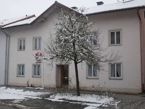 Foto - Haus zum Kaufen in Kirchweidach 250.000,00 € 170 m²