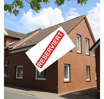 Haus zum Kaufen in Weener 148.000,00 € 156 m²