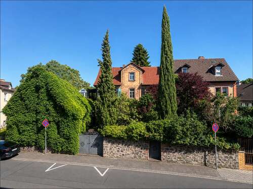 Foto - Haus zum Kaufen in Hanau 798.000,00 € 219 m²