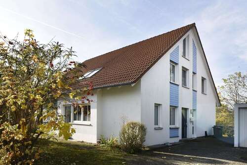 Foto - Haus zum Kaufen in Adelsdorf 730.000,00 € 189 m²