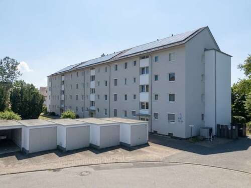 Foto - Wohnung zum Mieten in Bischofsheim 590,26 € 57.03 m²