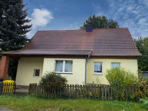 Foto - Haus zum Kaufen in Dedeleben 90.000,00 € 149 m²
