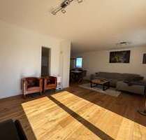 Haus zum Mieten in Eching 1.900,00 € 136 m²