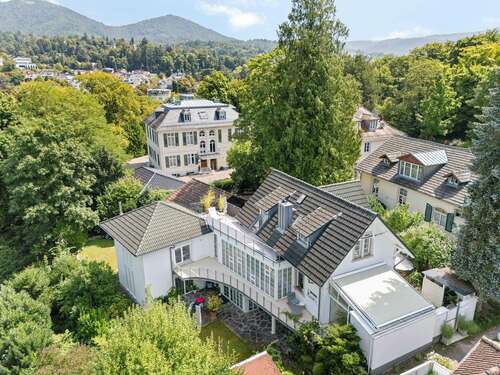 Foto - Haus zum Kaufen in Baden-Baden 1.650.000,00 € 250 m²