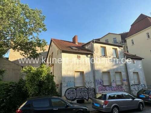 Foto - Haus zum Kaufen in Halle 330.000,00 € 180 m²