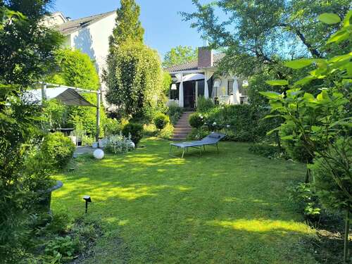 Foto - Haus zum Kaufen in Bad Soden am Taunus Neuenhain 848.000,00 € 169 m²