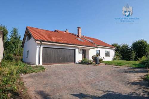 Foto - Haus zum Mieten in Röttenbach 1.790,00 € 224 m²