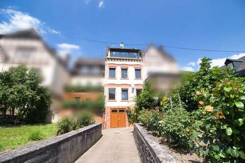 Foto - Haus zum Kaufen in Zell (Mosel) 155.000,00 € 120 m²