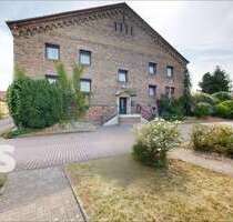 Haus zum Kaufen in Dieskau 250.000,00 € 150 m²