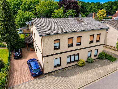 Foto - Haus zum Kaufen in Albersdorf 289.000,00 € 301 m²