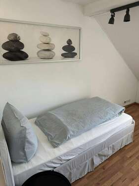 Foto - WG-Zimmer in Düsseldorf 699,00 € 15 m²