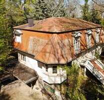 Haus zum Kaufen in Brandis 1.200.000,00 € 244 m²