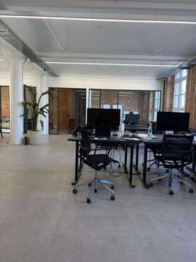 Foto - Büro in Berlin 375,00 € 4 m² - 375,00&nbsp;EUR Kaltmiete, ca.&nbsp; 4,00&nbsp;m&sup2;